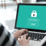 Erneute Datenschutzpanne bei Facebook: Weltweit sind bis zu 600 Millionen Nutzer betroffen.