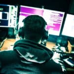 Sind elektronisceh Hotel-Schließsysteme noch sicher? Hacker könnten sich nun eine Schwachstelle zunutze machen.